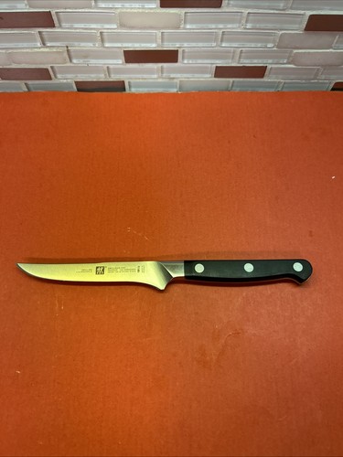 Zwilling pro inch - 4.5-inch, steak